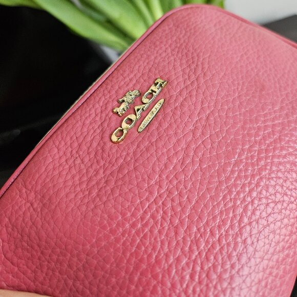 Coach Small Leather Camera Bag in good used condition - Picture 4 of 9